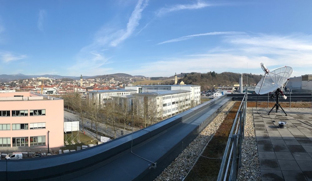 SPIDER 230C installed in Deggendorf Institute of Technology: the radio telescope installed on the roof of one of university buildings