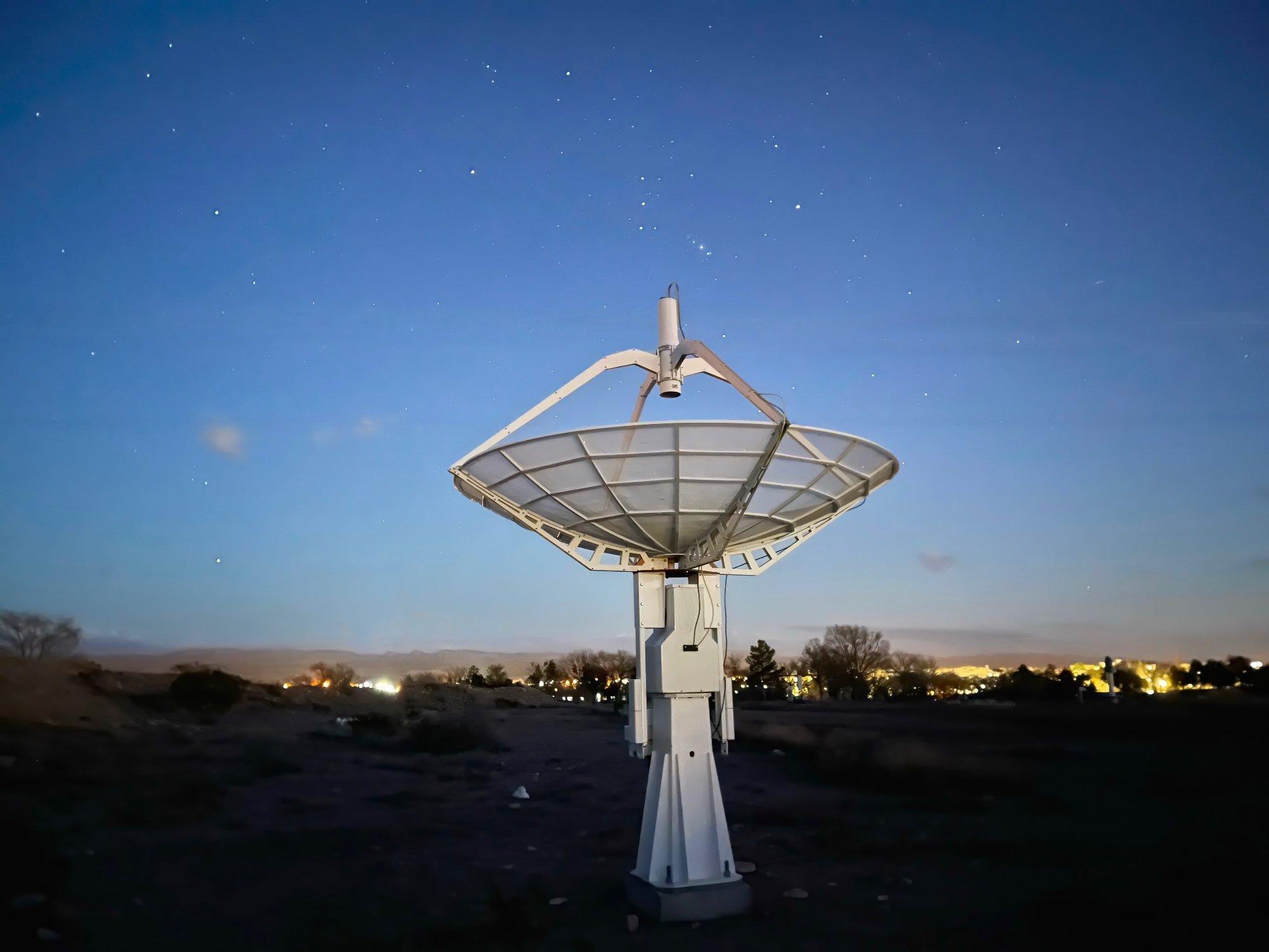 SPIDER 300A at Etscorn Observatory (New Mexico Tech university) near VLA upgraded with Radio-over-Fiber kit