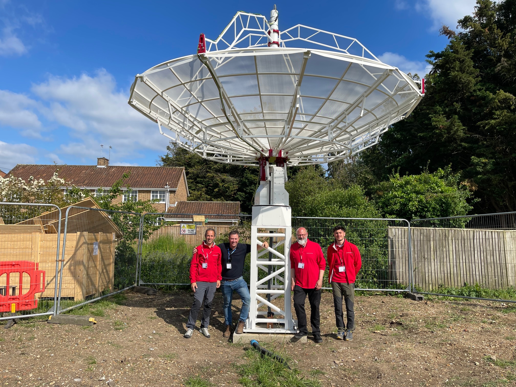 SPIDER 500A radio telescope installed in Eton College, UK