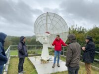 Radiotelescopio SPIDER 300A installato alla Ruhr-University Bochum (Germania)